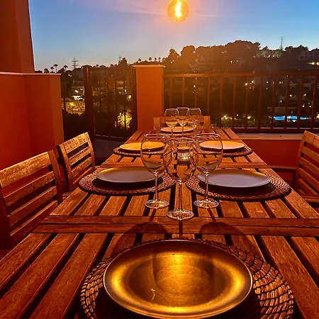 Penthouse Paradise - Jacuzzi & Sea Views! Apartment Marbella